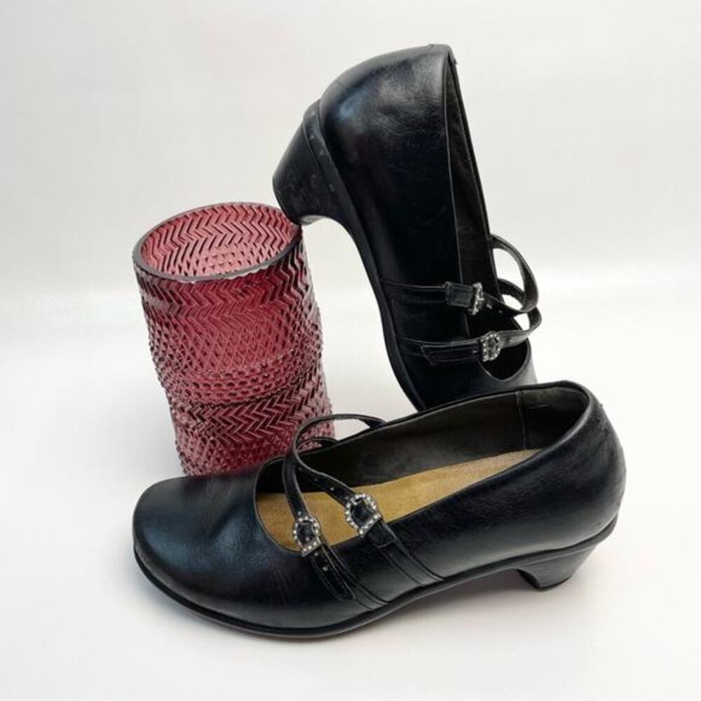 Naot Mary Jane Double‎ Strap Rhinestone Heels Size 6.5